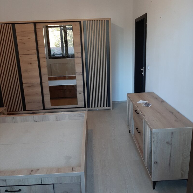 Pacii Apartament doua camere, rezidential. Zona Apusului