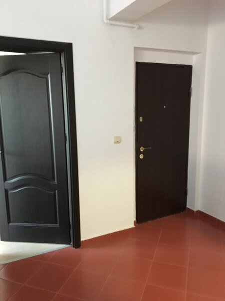 Pacii Apartament doua camere, rezidential. Zona Apusului